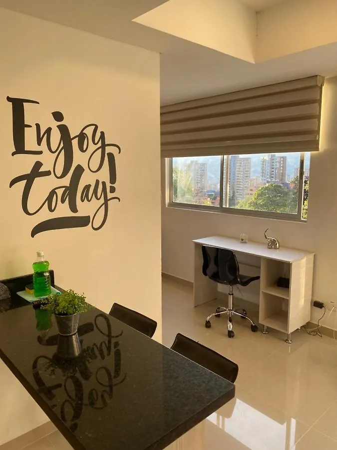 Apartamento Apartasuite Moderna - En El Corazon Del Poblado Medellín